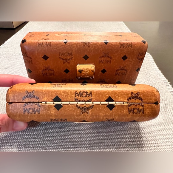 MCM Accessories Mcm Eyeglass Case With Cleaning Cloth Small Sizes